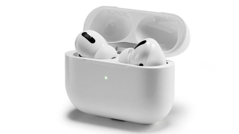 Apple: AirPods 4 будут представлены в двух версиях